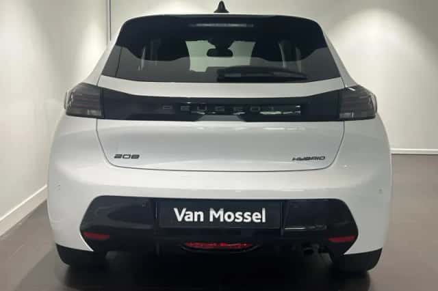 Peugeot 208 (2025) thumbnail 5