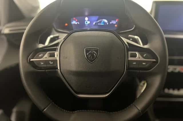 Peugeot 208 (2025) thumbnail 6