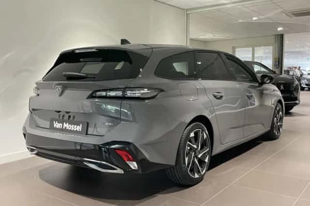 Peugeot 308 (2025) thumbnail 3