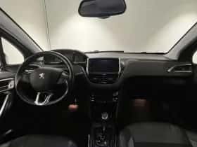 Peugeot 2008 (2019) thumbnail 13