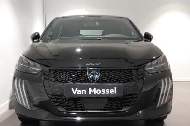 Peugeot 208 (2025) thumbnail 3