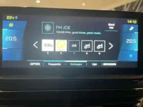 Peugeot 3008 (2023) thumbnail 12