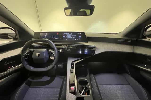 Peugeot 5008 (2025) thumbnail 12