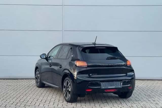 Peugeot 208 (2024) thumbnail 6