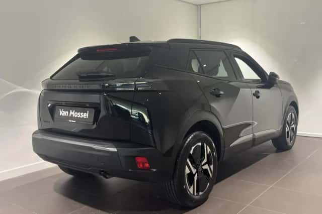 Peugeot 2008 (2024) thumbnail 4