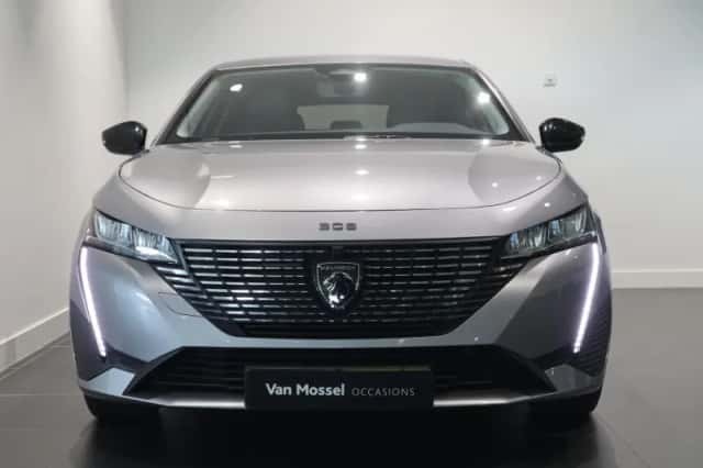 Peugeot 308 (2023) thumbnail 2