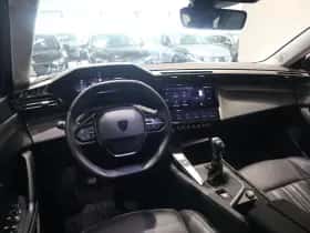 Peugeot 308 (2023) thumbnail 11