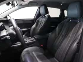 Peugeot 308 (2023) thumbnail 8