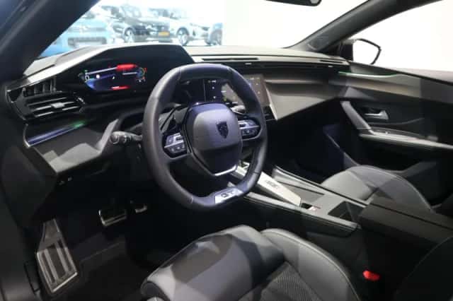 Peugeot e-308 (2026) thumbnail 8