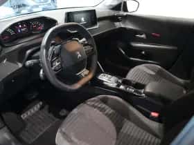 Peugeot 208 (2022) thumbnail 8