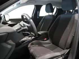 Peugeot 208 (2022) thumbnail 9