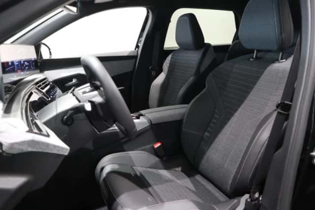 Peugeot 5008 (2025) thumbnail 15