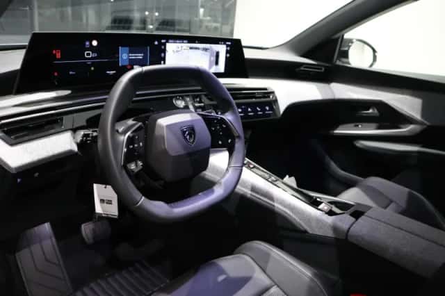 Peugeot 5008 (2025) thumbnail 7