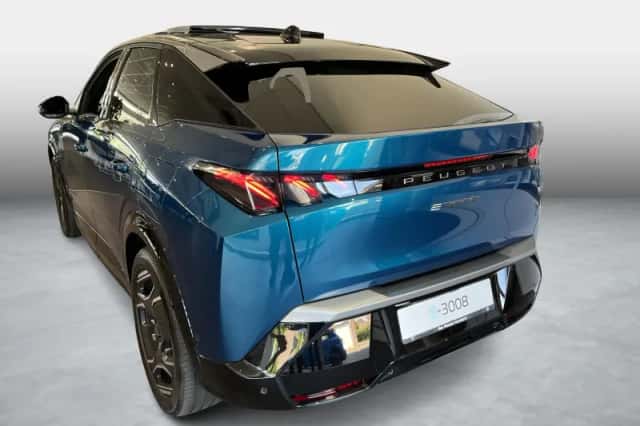 Peugeot e-3008 (2025) thumbnail 3