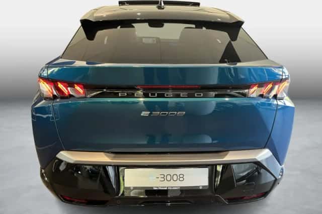 Peugeot e-3008 (2025) thumbnail 4