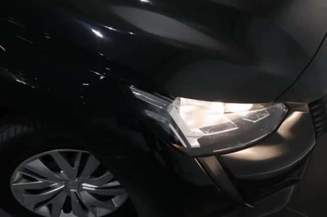 Peugeot 208 (2021) thumbnail 22
