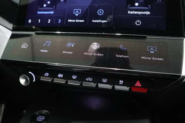 Peugeot e-308 (2025) thumbnail 22