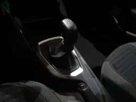 Peugeot 208 (2022) thumbnail 21