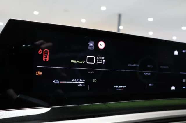 Peugeot E-5008 (2025) thumbnail 18