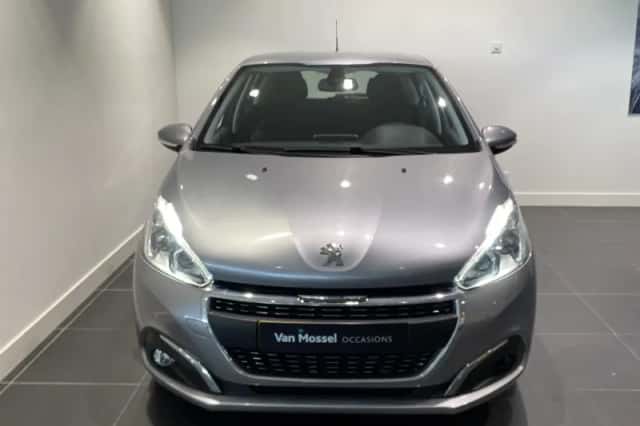 Peugeot 208 (2019) thumbnail 2