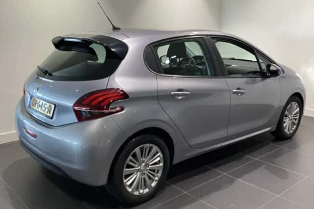 Peugeot 208 (2019) thumbnail 4