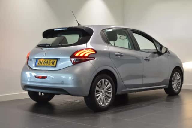 Peugeot 208 (2019) thumbnail 5