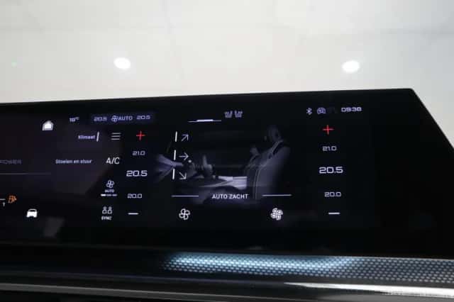 Peugeot 3008 (2025) thumbnail 16