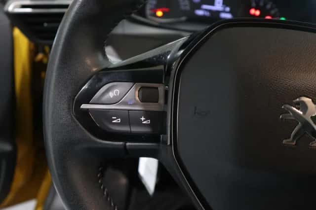 Peugeot 208 (2021) thumbnail 13