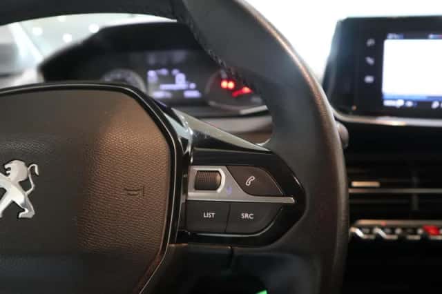 Peugeot 208 (2021) thumbnail 14