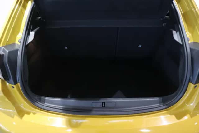 Peugeot 208 (2021) thumbnail 20