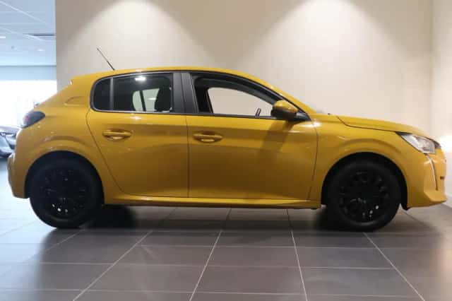 Peugeot 208 (2021) thumbnail 7