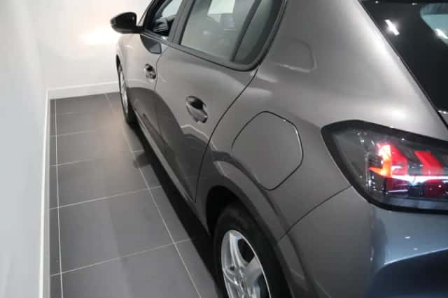Peugeot 208 (2021) thumbnail 20