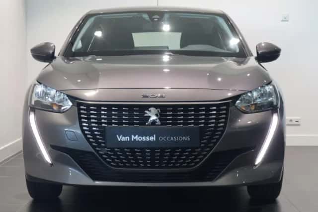 Peugeot 208 (2021) thumbnail 3