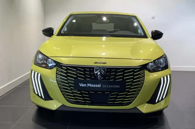 Peugeot 208 (2025) thumbnail 3