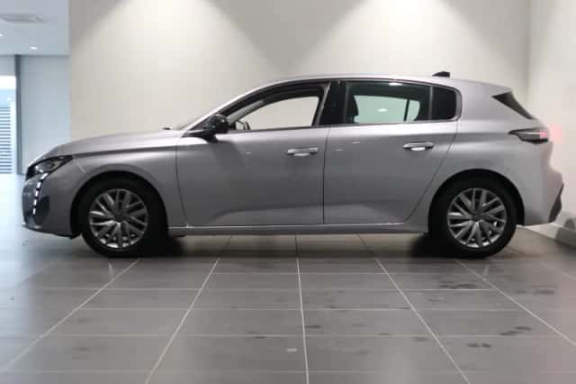 Peugeot 308 (2022) thumbnail 4