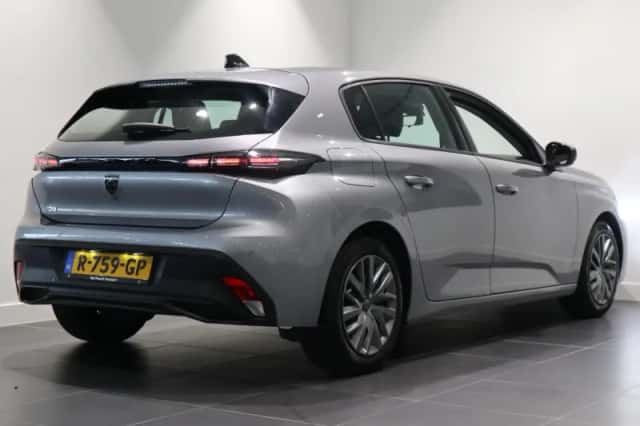 Peugeot 308 (2022) thumbnail 5