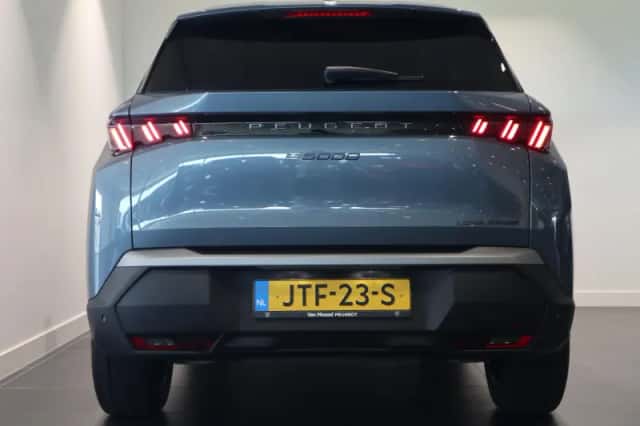 Peugeot E-5008 (2026) thumbnail 6