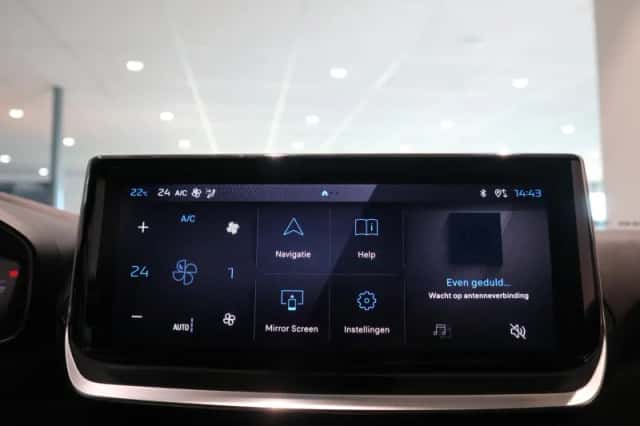 Peugeot 2008 (2025) thumbnail 17