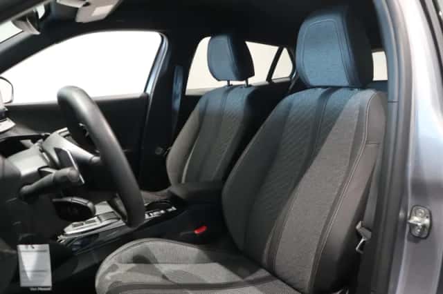 Peugeot 2008 (2025) thumbnail 8