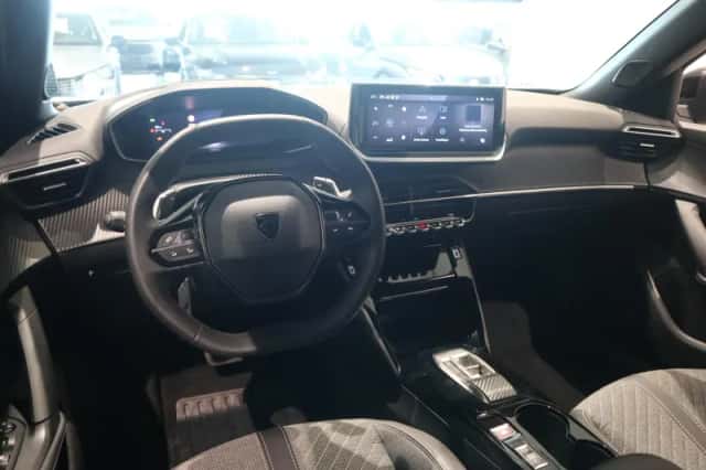 Peugeot 2008 (2025) thumbnail 9