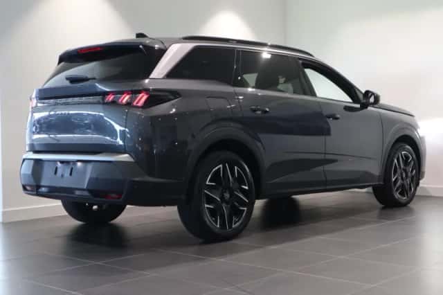 Peugeot 5008 (2025) thumbnail 5
