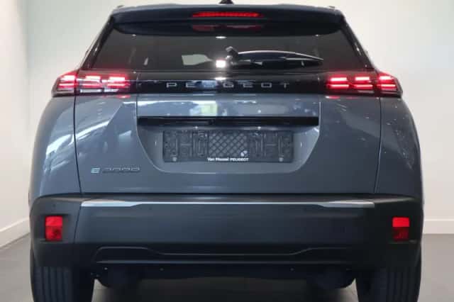 Peugeot 2008 (2025) thumbnail 5