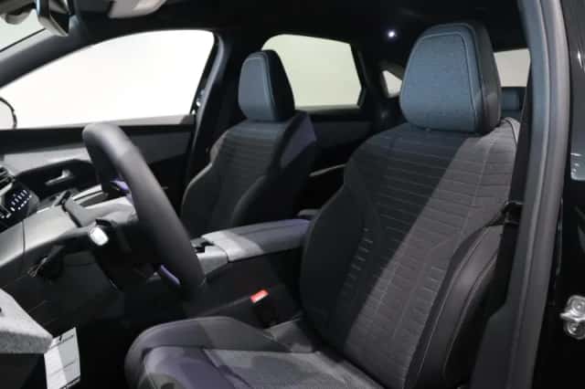 Peugeot 3008 (2025) thumbnail 6