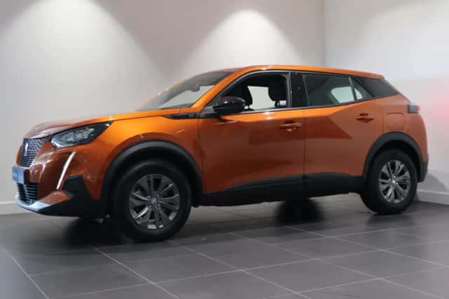Peugeot e-2008 (2023) thumbnail 4