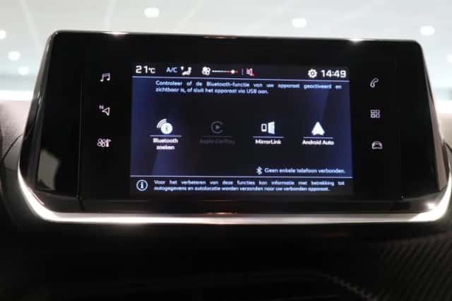 Peugeot 2008 (2022) thumbnail 17