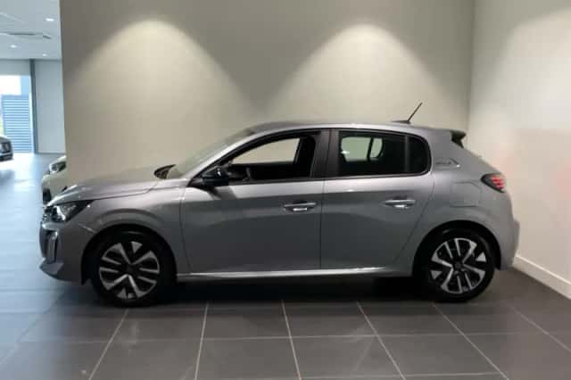 Peugeot 208 (2025) thumbnail 3