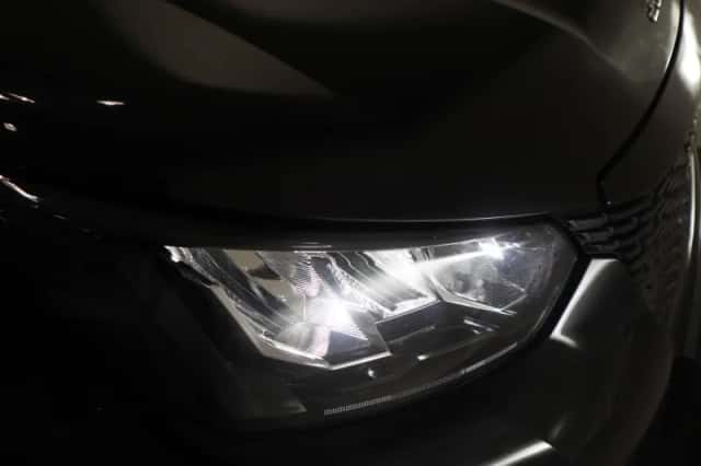 Peugeot 2008 (2022) thumbnail 23