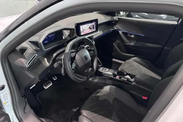 Peugeot 2008 (2025) thumbnail 13
