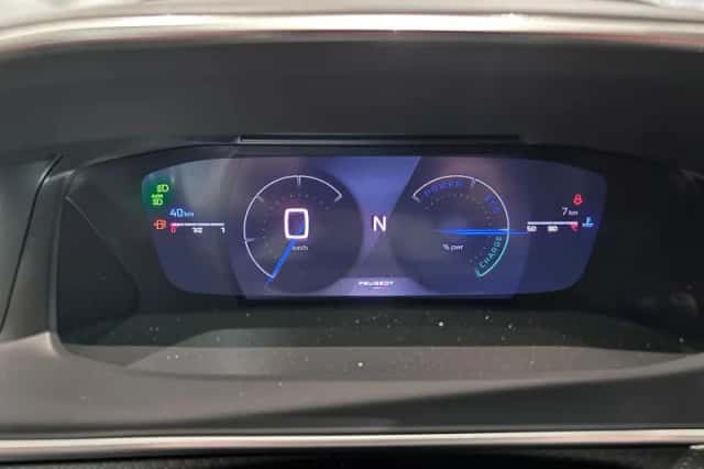 Peugeot 2008 (2025) thumbnail 15