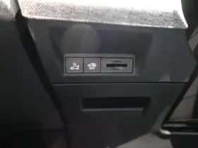 Peugeot 3008 (2025) thumbnail 16